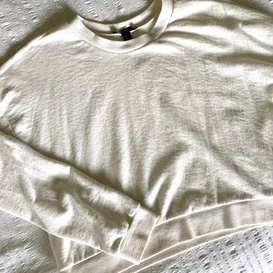 White/cream crop top sweatshirt